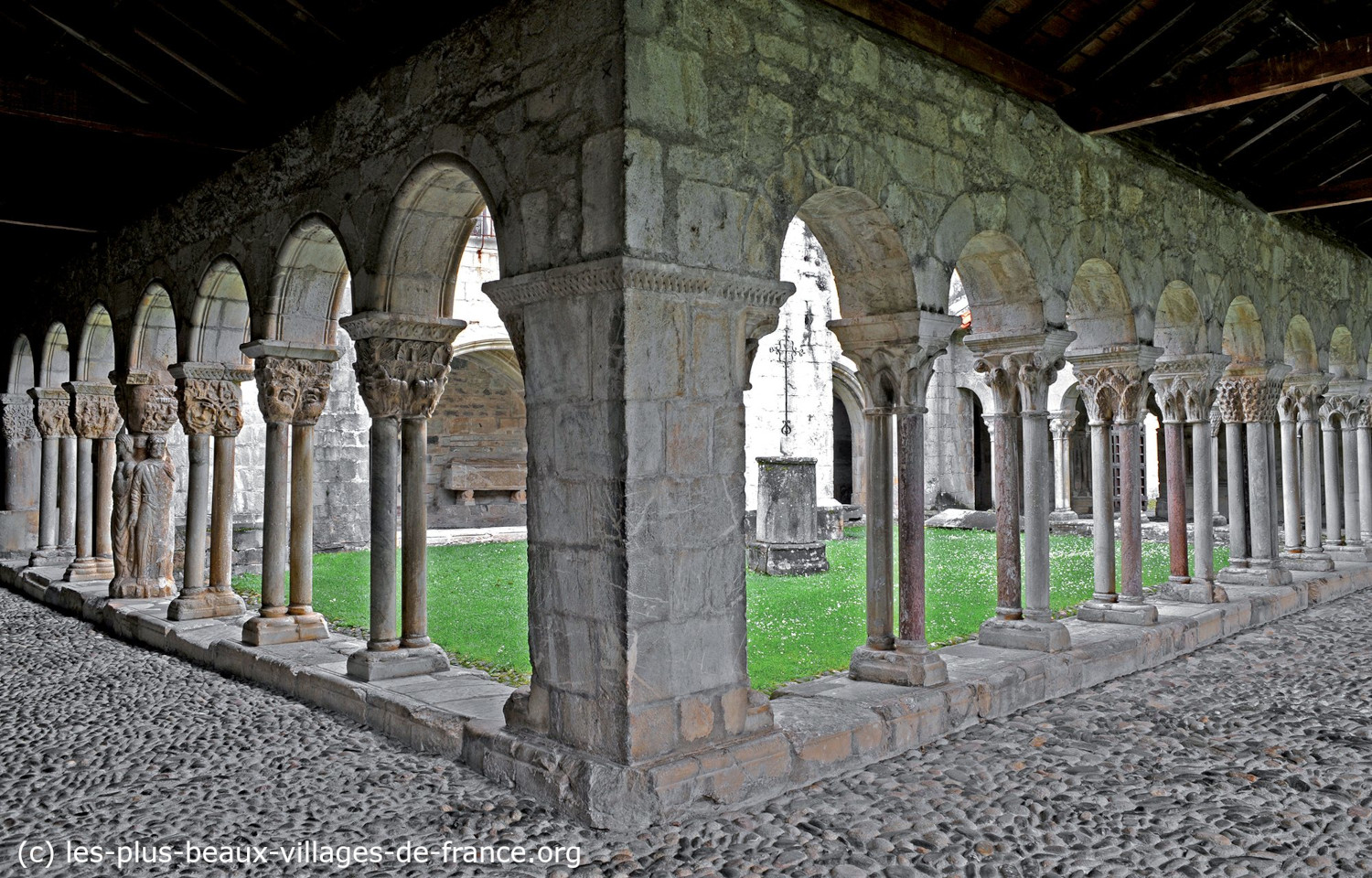 Saint-Bertrand de Comminges - Cloître